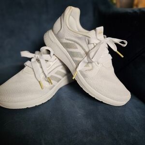 7.5 Adidas Edge Lux Running Shoe